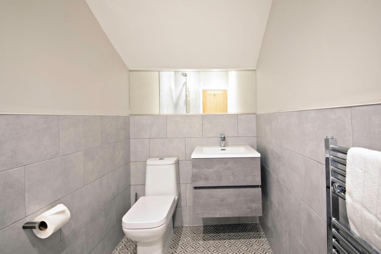 The Loft Apartment, 8 Granville Road Харрогейт Экстерьер фото