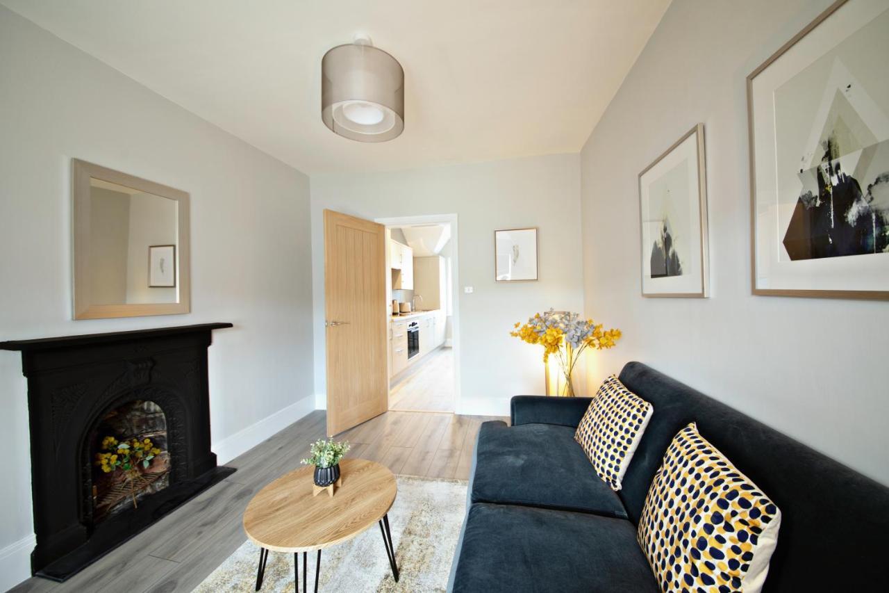 The Loft Apartment, 8 Granville Road Харрогейт Экстерьер фото